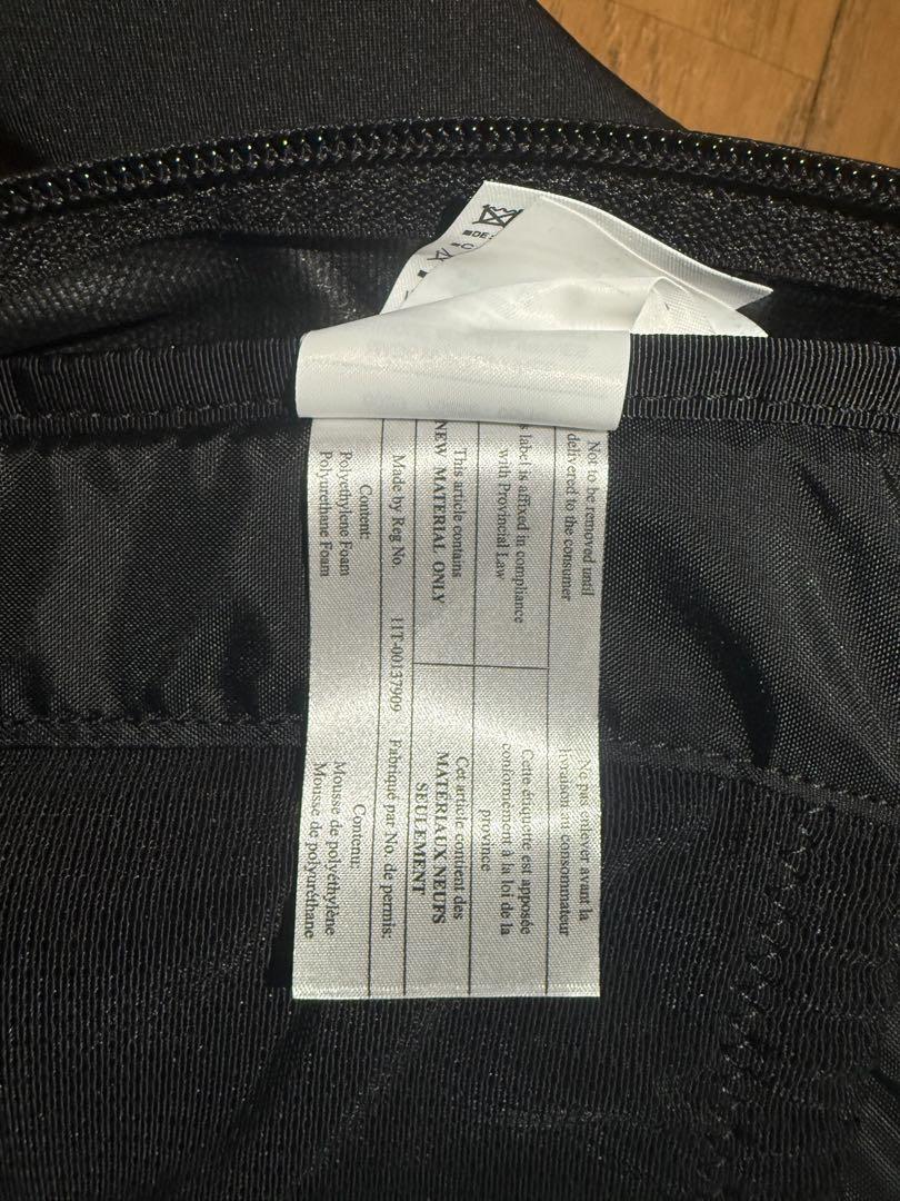 ARC'TERYX ARRO 22 ブラックバックパック