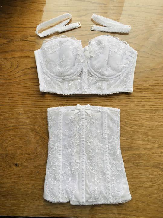 セモア 美品 ブライダルインナー