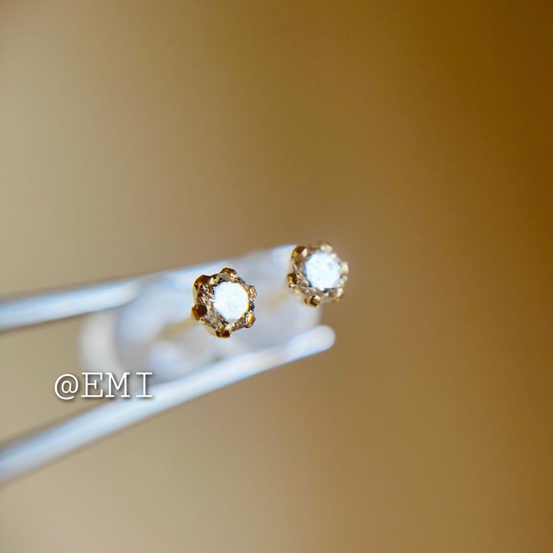 K18 18金　天然ダイヤモンド0.14ct ピアス　天然ダイヤモンド　メレ