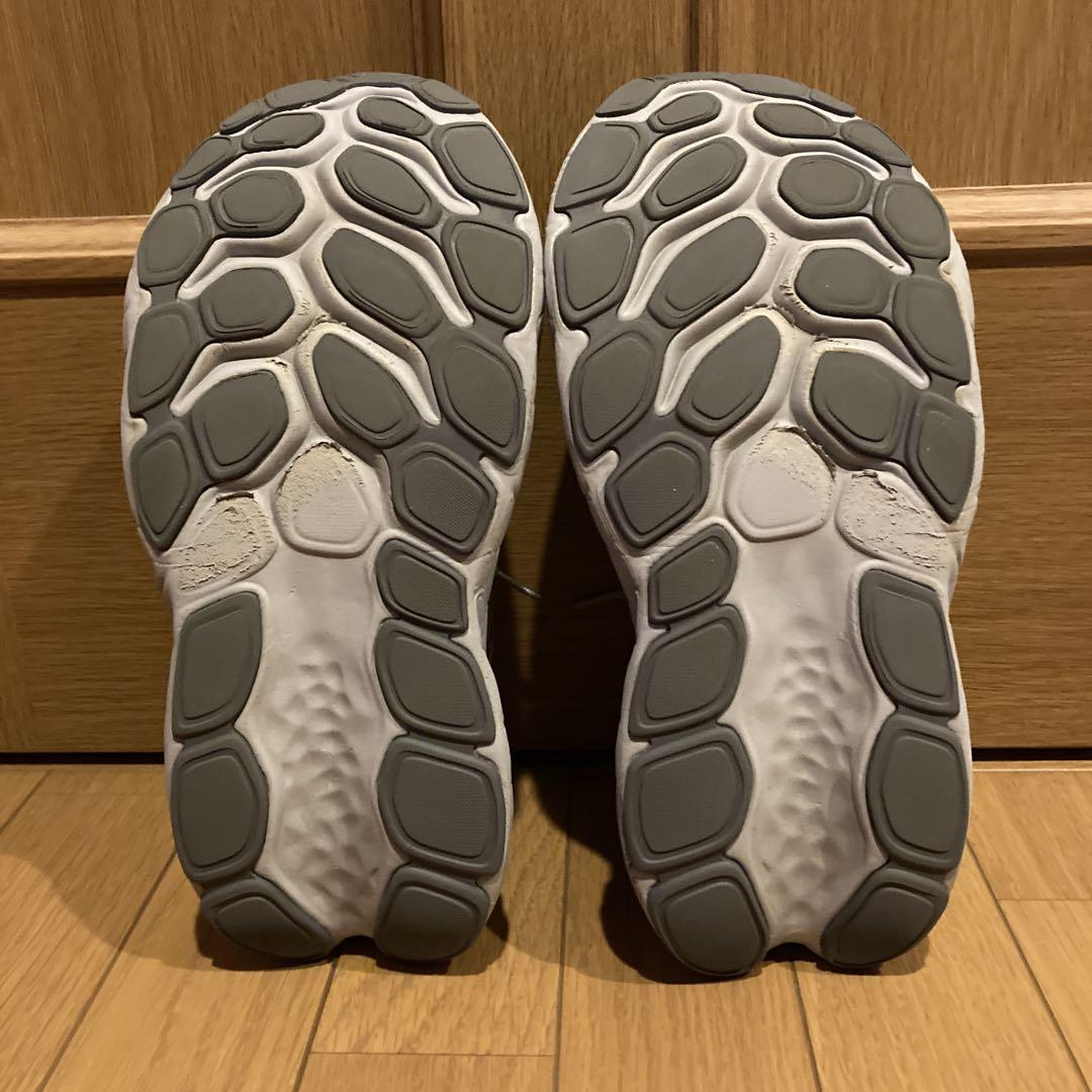 ニューバランス　Fresh Foam X More ライトグレー 26.5㎝