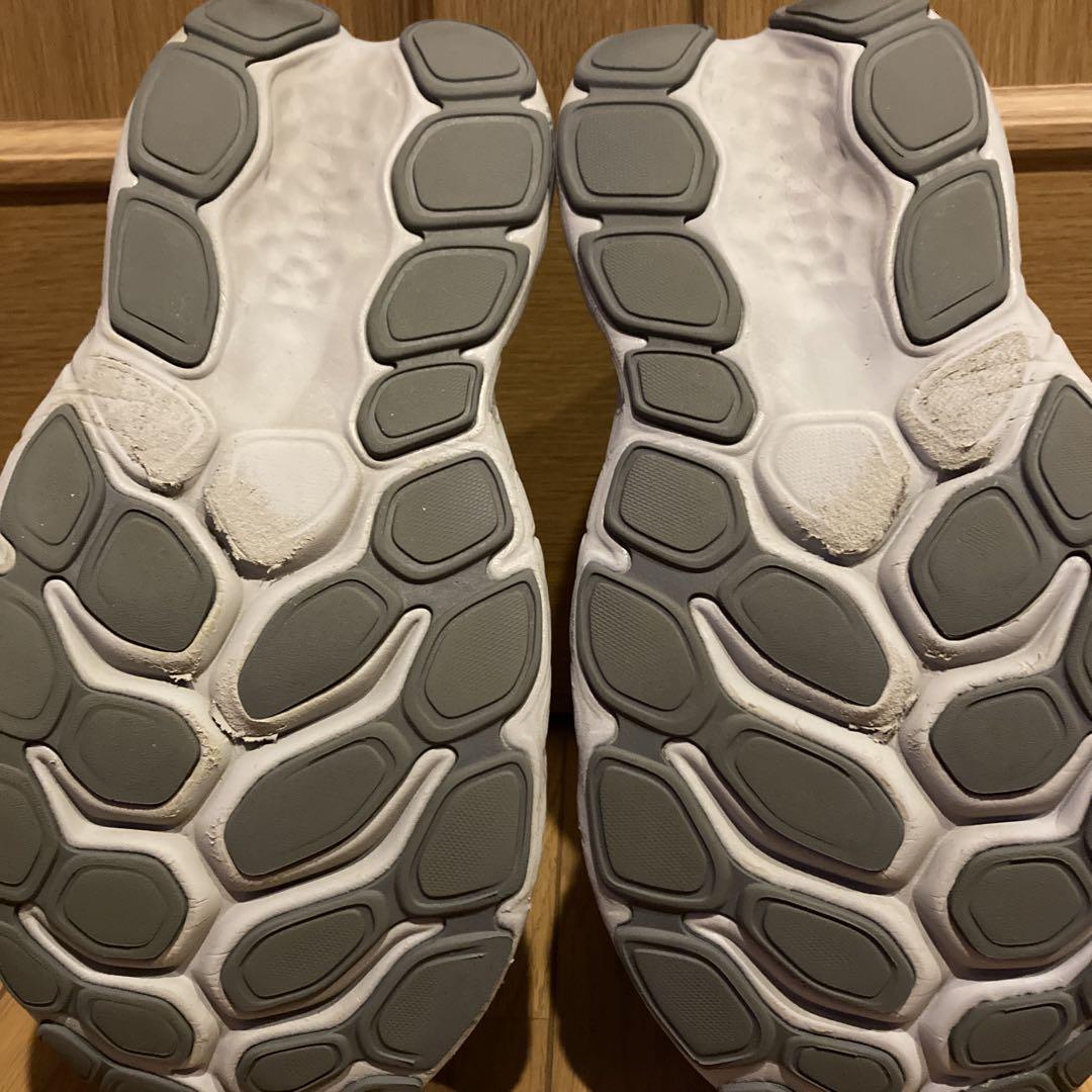 ニューバランス　Fresh Foam X More ライトグレー 26.5㎝
