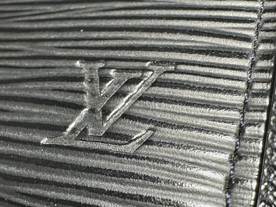 Louis Vuitton エピ ブラック システム手帳