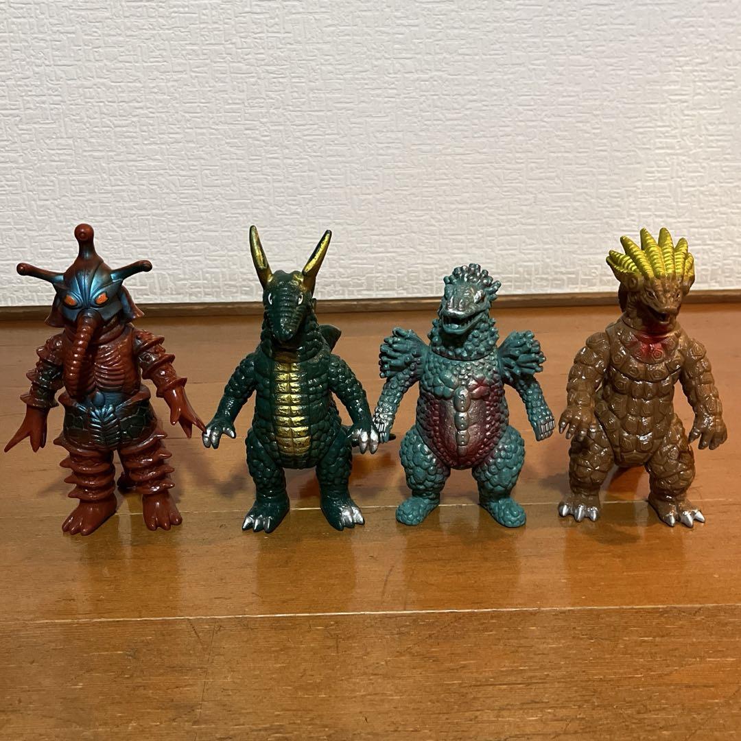 ☆ウルトラ怪獣シリーズ ソフビ 31体セット レトロ☆