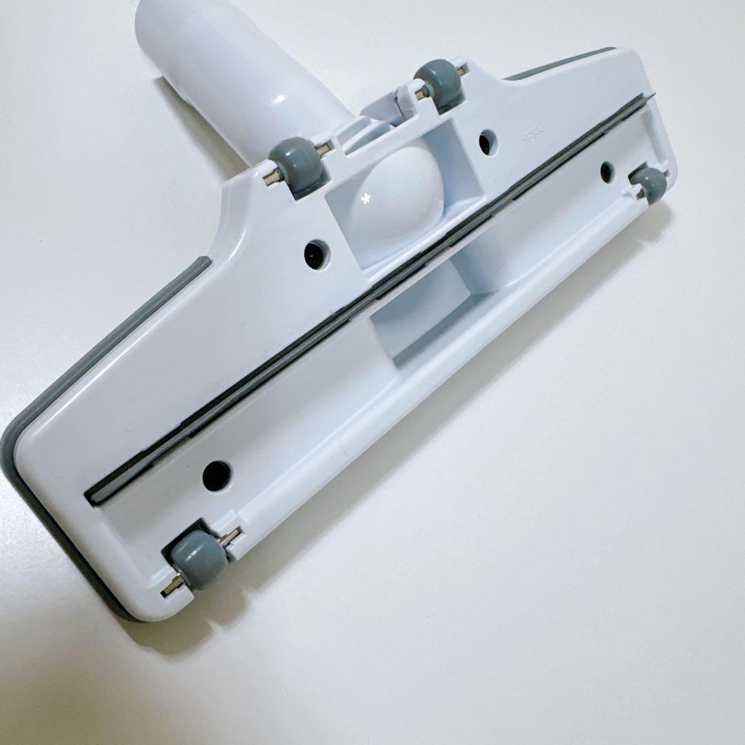 マキタ 10.8v充電式コードレス掃除機 紙パック式 CL107FD