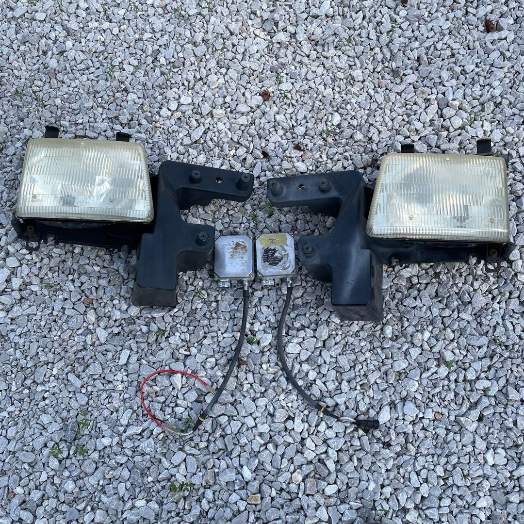 ダッジ ラムバン ヘッドライト 左右セット 破損なし