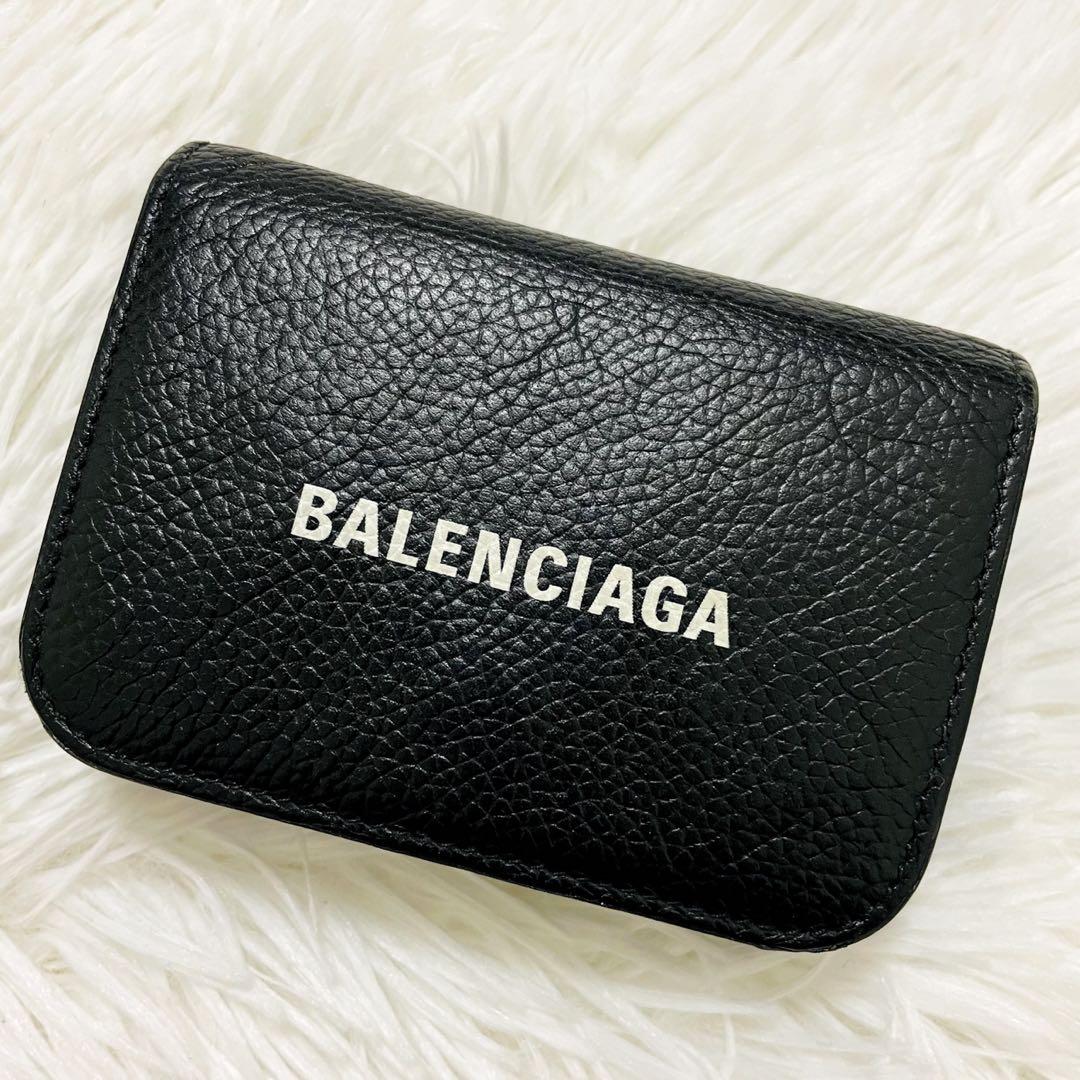 美品✨バレンシアガ◇三つ折り財布コンパクトウォレット　エブリデイ　黒ブラック 極美✨バレンシアガ 三つ折り 財布 エブリデイ レザー コンパクト 黒