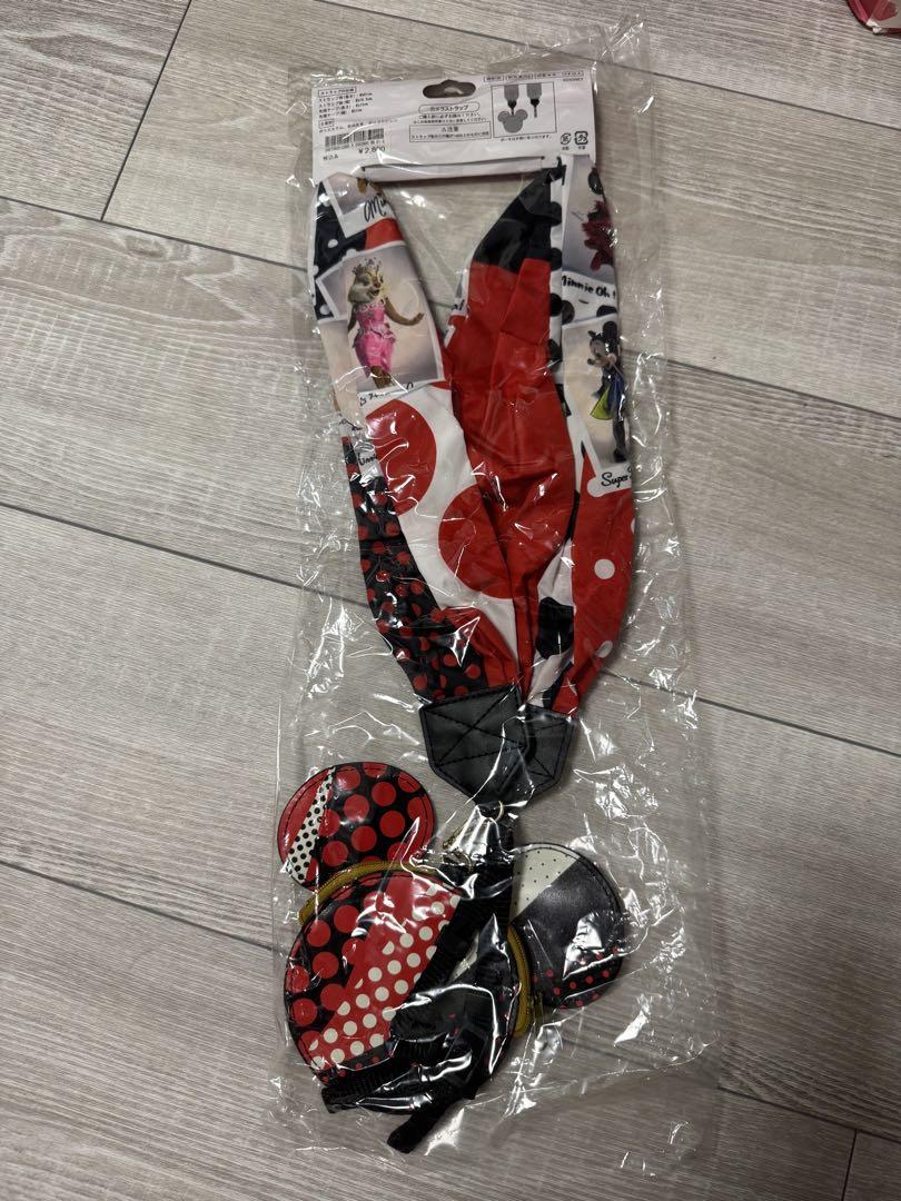 新品】ディズニー ベリーベリーミニー 実写 カメラストラップ