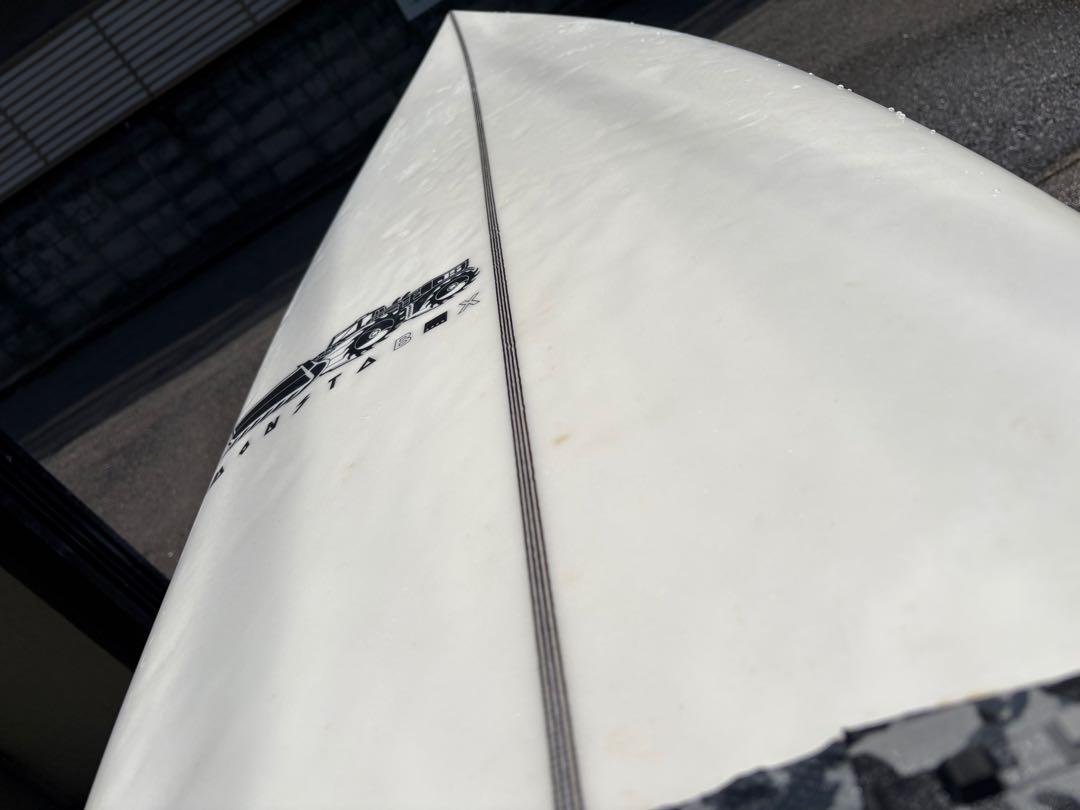 ショートボード 6'1\" x 20\" x 2 5/8\"