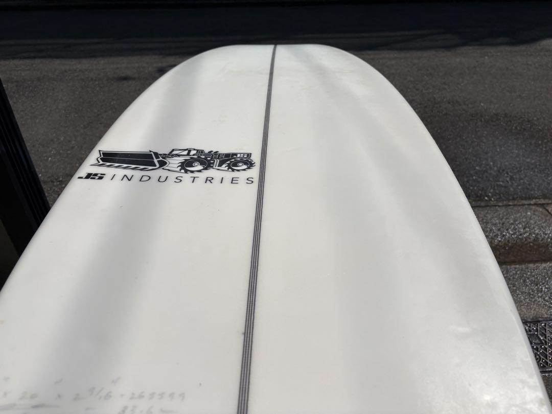 ショートボード 6'1\" x 20\" x 2 5/8\"