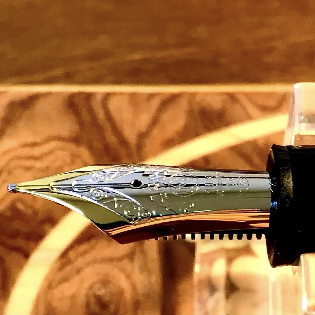 ☆超希少品☆素晴らしいモンブランマイスターシュテック149万年筆(18Ｋ)