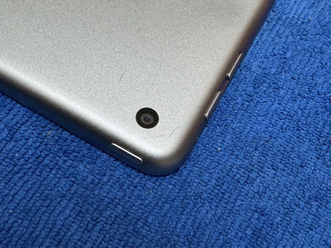 iPad 第6世代 wifiモデル 32GB スペースグレイ①