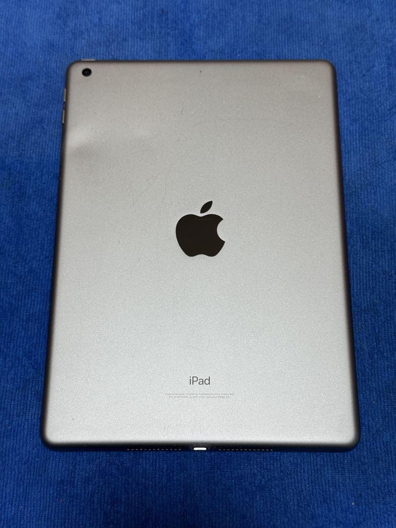 iPad 第6世代 wifiモデル 32GB スペースグレイ①