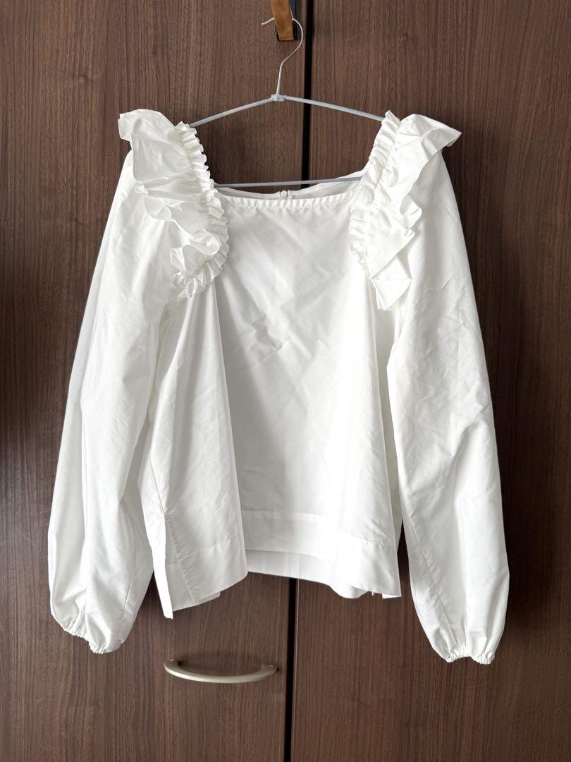 Adam et R ope ホワイト フリル袖 トップス ADAM ET ROPE'｜アダムエロペのTシャツ/カットソー（フリル