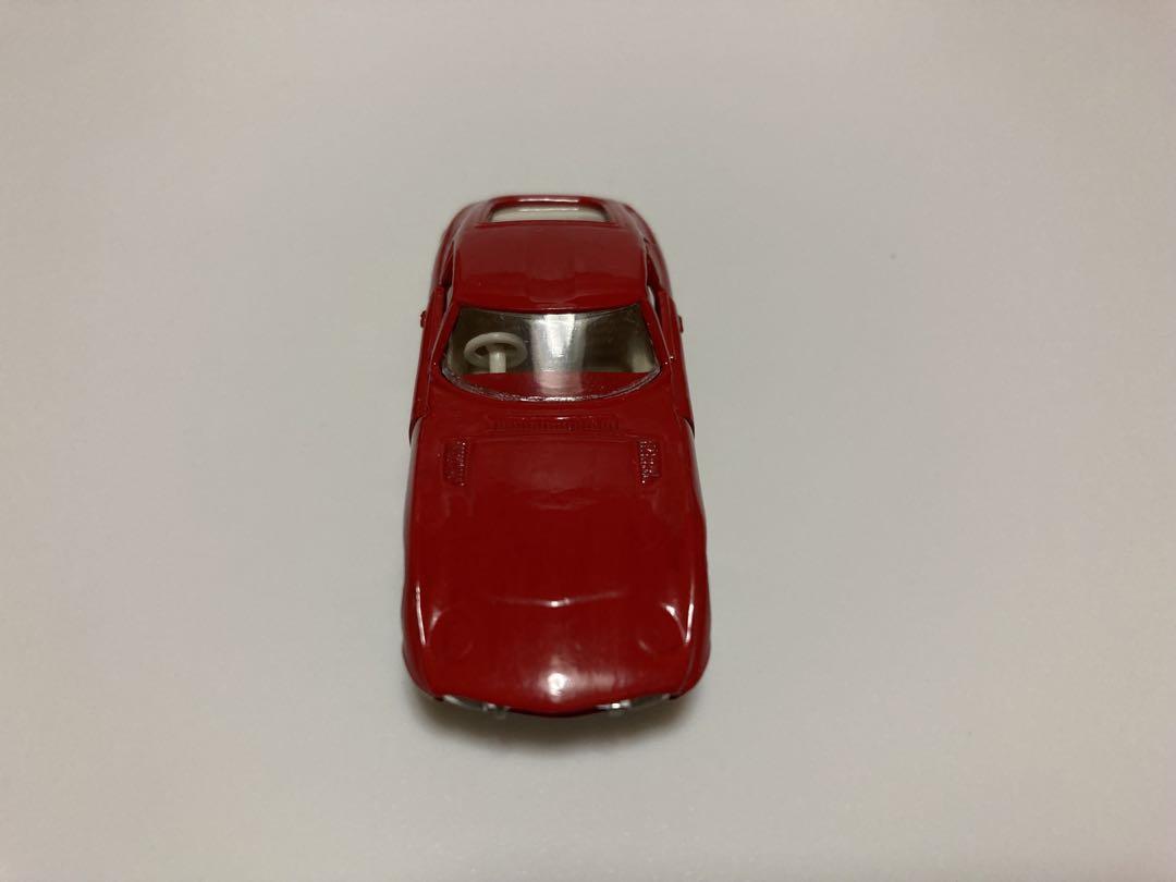 トミカ　黒箱　日本製　トヨタ　2000GT 1Aホイール　赤
