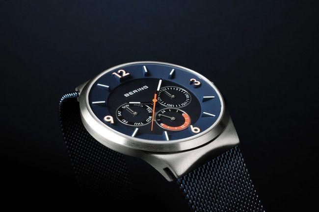 BERING ブラック 腕時計 曜日 日付 24時間計