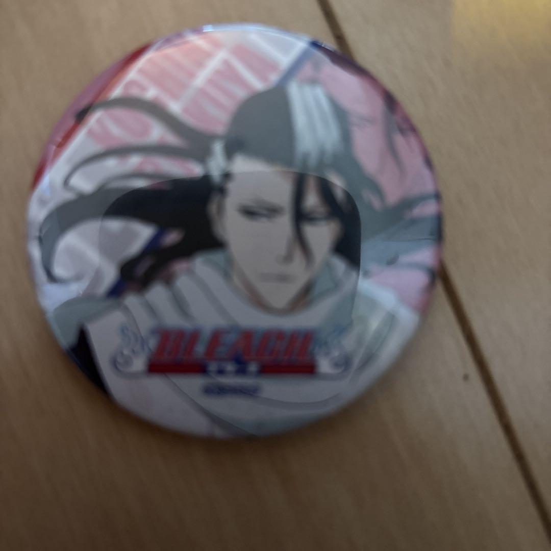 BLEACH 缶バッジ キャラクターイラスト 朽木白哉 - メルカリ