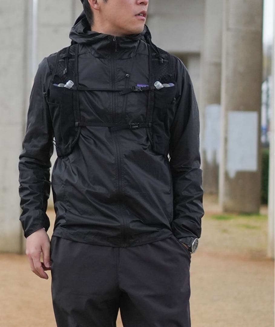 パタゴニア 新品 Mサイズ フーディニジャケット 送料込 24142 パタゴニア 新品 Mサイズ フーディニジャケット 送料込 24142