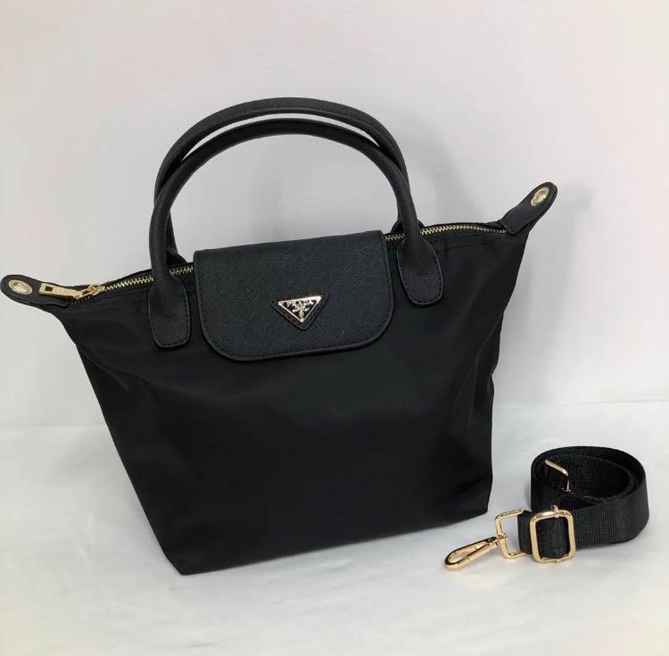 PRADA ノベルティ　ショルダーバッグ～1113