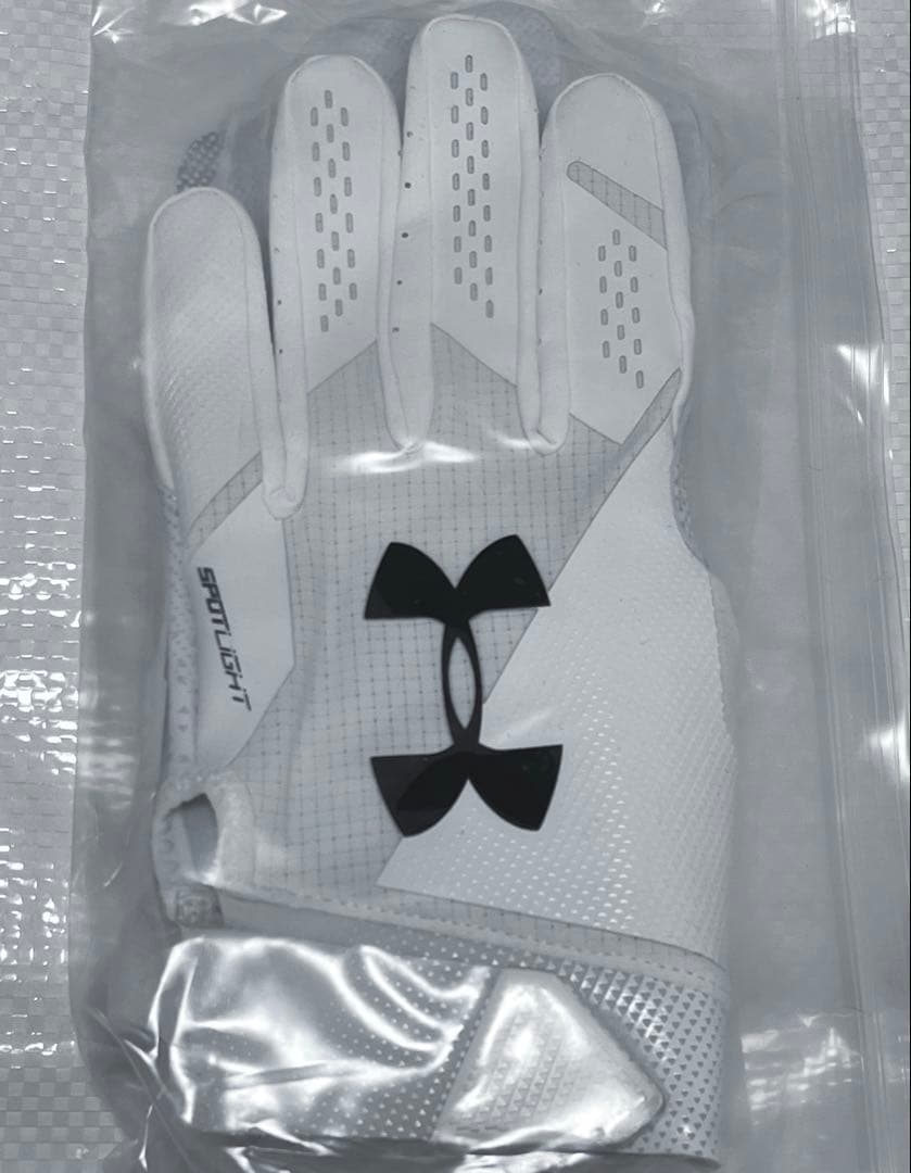 UNDER ARMOUR SPOTLIGHT NFL GLOVE WHITE M