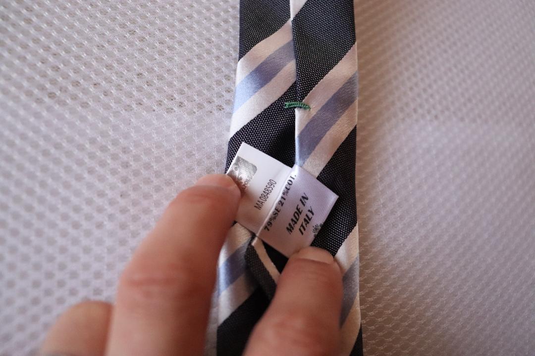 【10％値引き】LUIGI BORRELLI　ストライプネクタイ