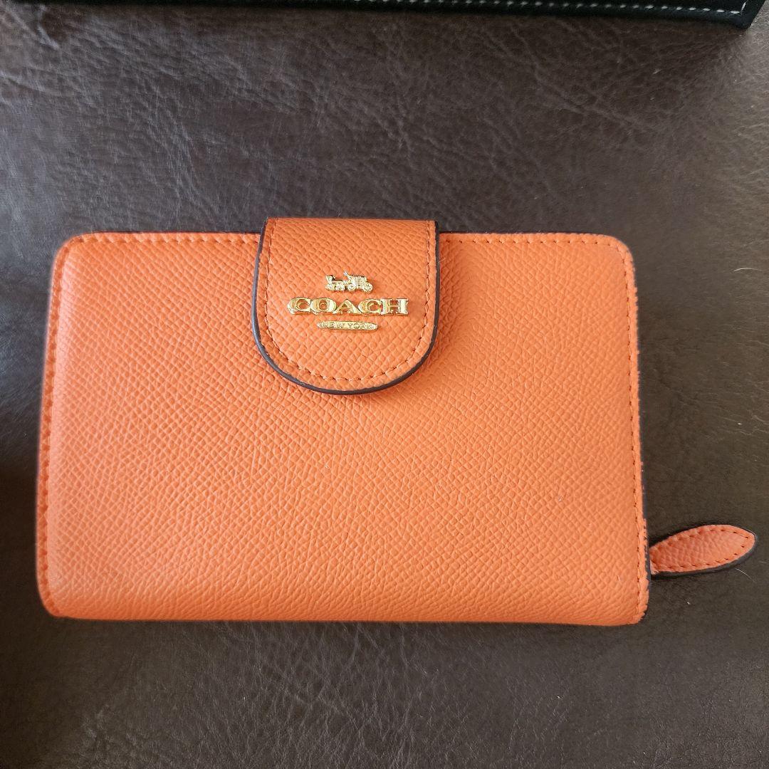 COACH 二つ折り財布 オレンジ キーチェーン付き 楽天市場】【SALE 2023新作 COACH】コーチ 財布 二つ折り COACH