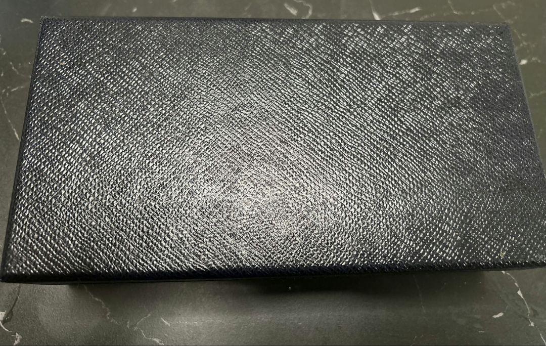 PRADA ネイビー リボン付き 長財布　カードケース付き