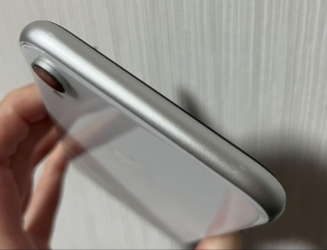 iPhoneXR 128GB 本体　ホワイト