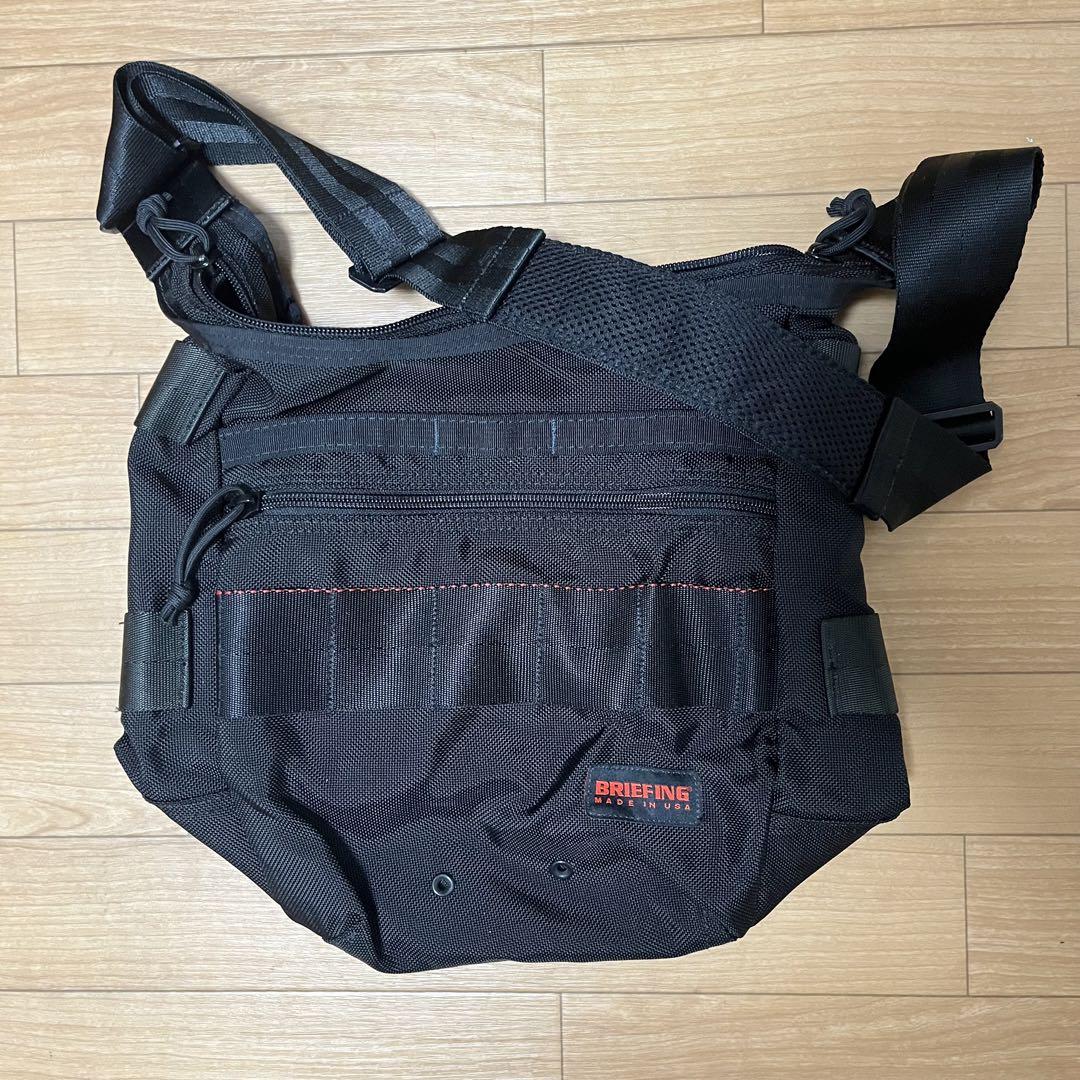 90s〜00made in USA アメリカ製BRIEFING黒ショルダーバッグ