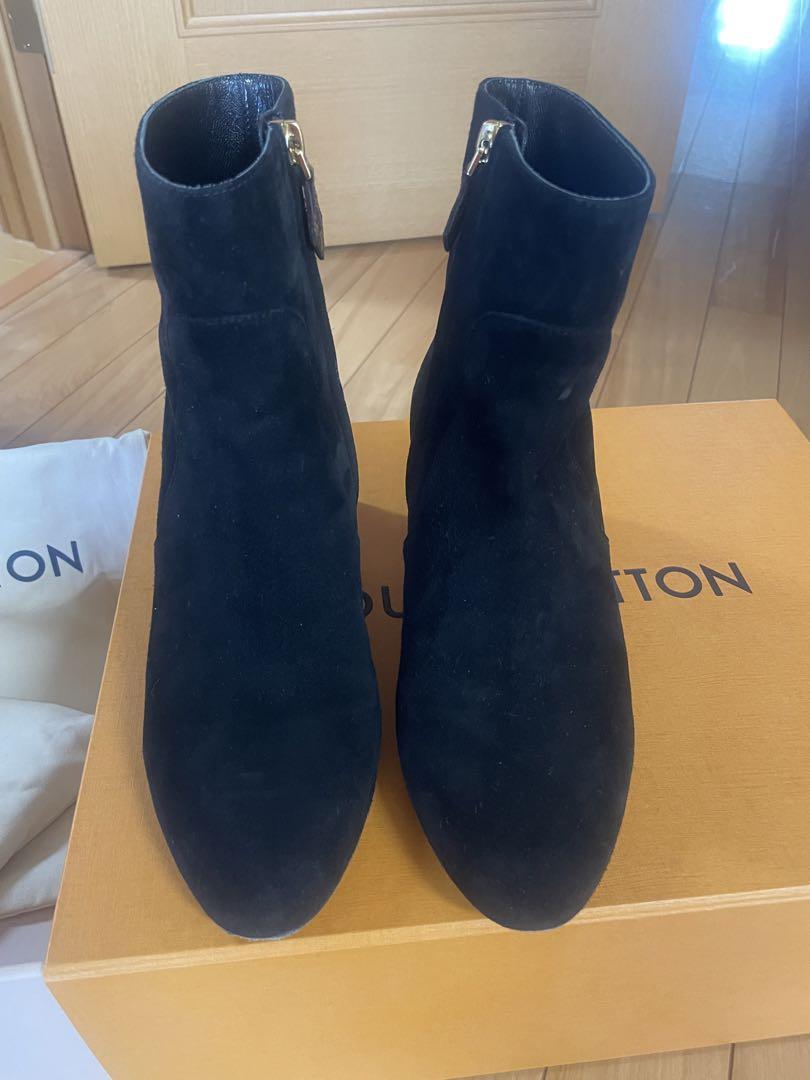 LOUIS VUITTON  ヴィトンブリスラインスウェードアンクルブーツ