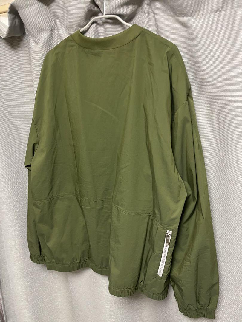 海外限定.激レア.美品◇NIKE ブルゾン 長袖 オリーブ カーキ 海外限定.激レア.美品◇NIKE ブルゾン 長袖 オリーブ カーキ