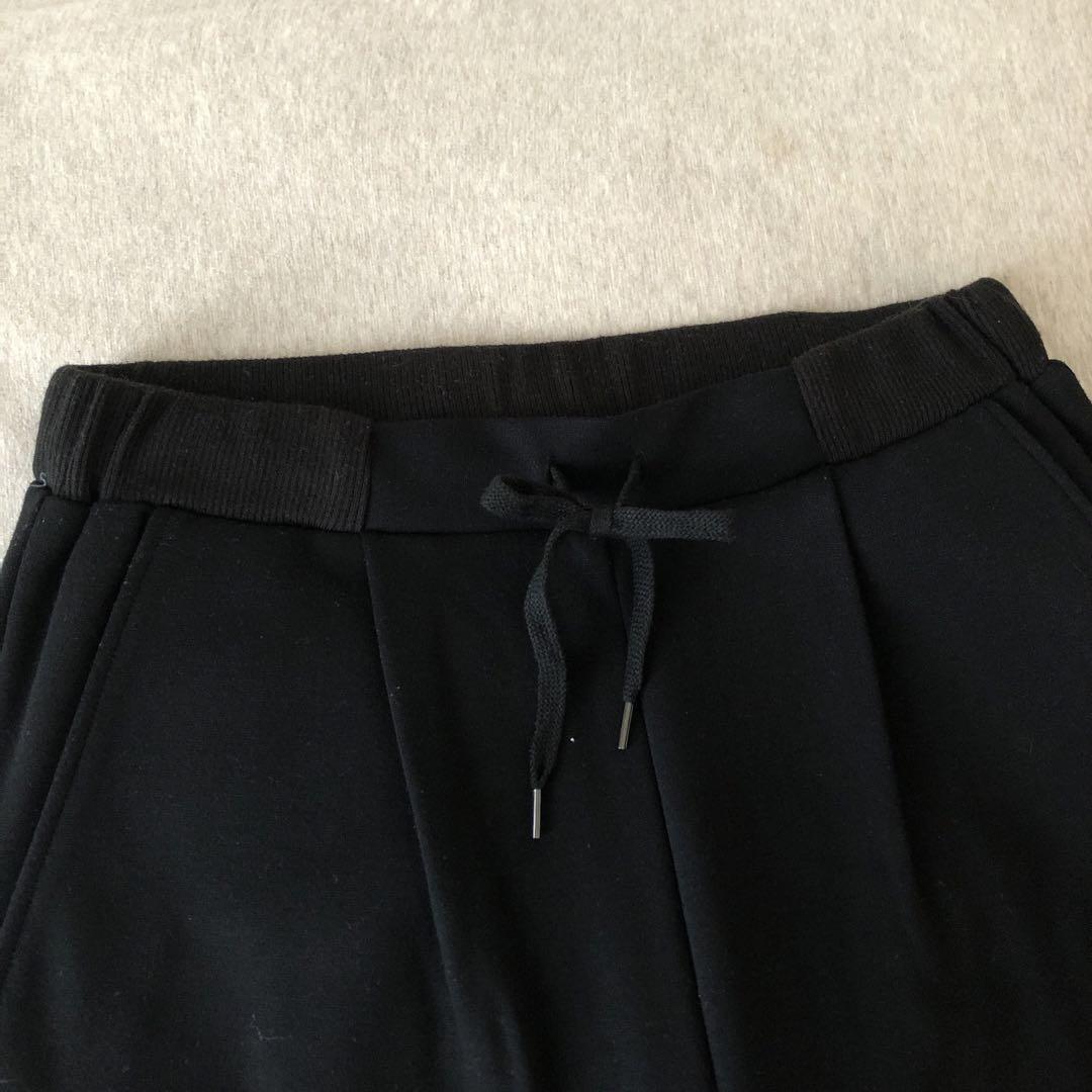 黒