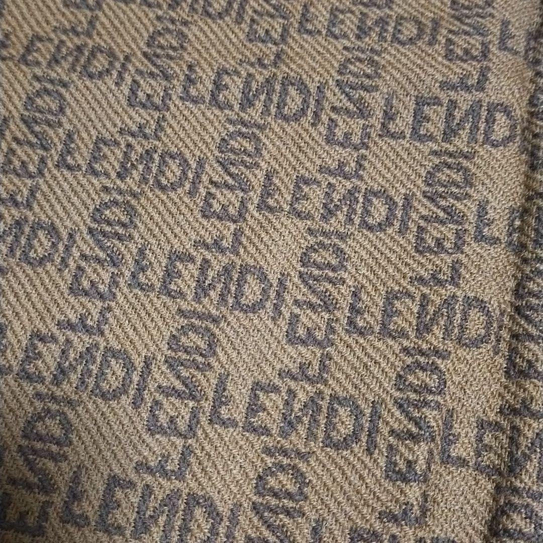 FENDIロゴリバーシブルマフラー 新品、未使用タグ付き メンズ/レディース
