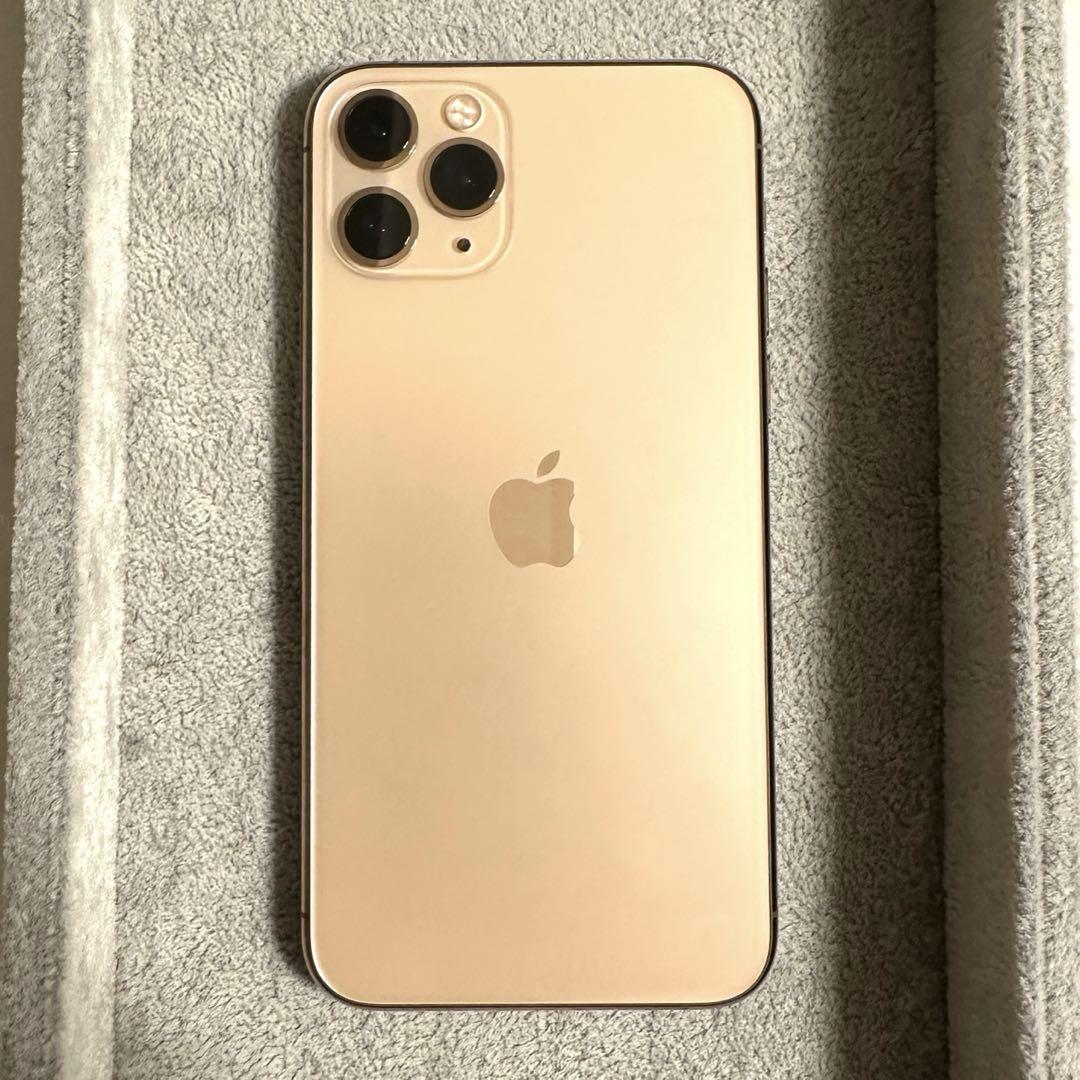 美品⭐︎iPhone11pro ゴールド 256GB SIMフリー - メルカリ