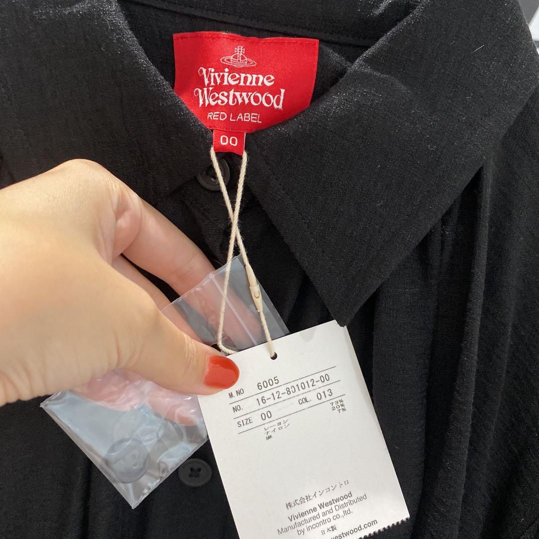 未使用☆タグ付き☆ヴィヴィアン　ウエストウッド☆ブラウス タグ付き viviennewestwood ブラウス