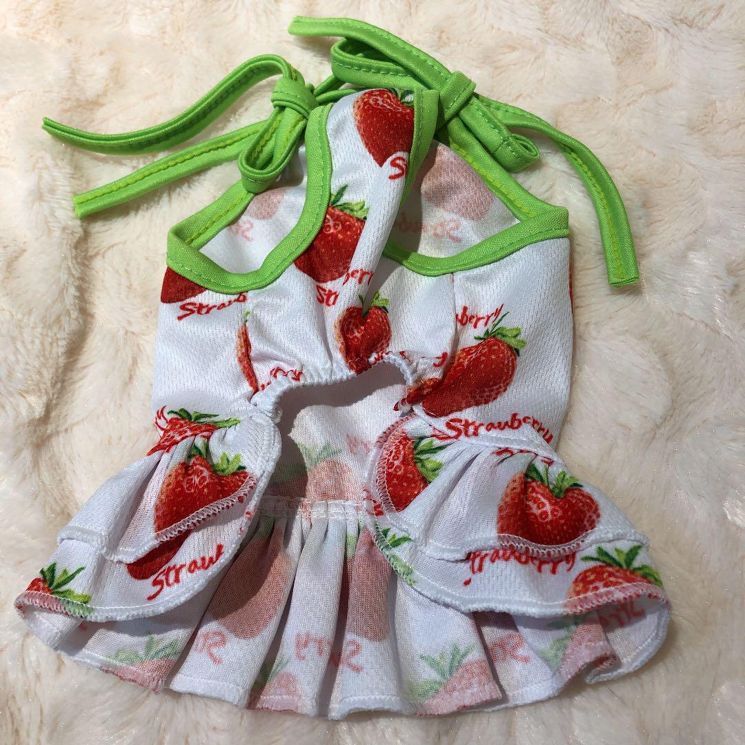 イチゴの可愛いワンピース❤️850円から70０円にお値下げです^_^