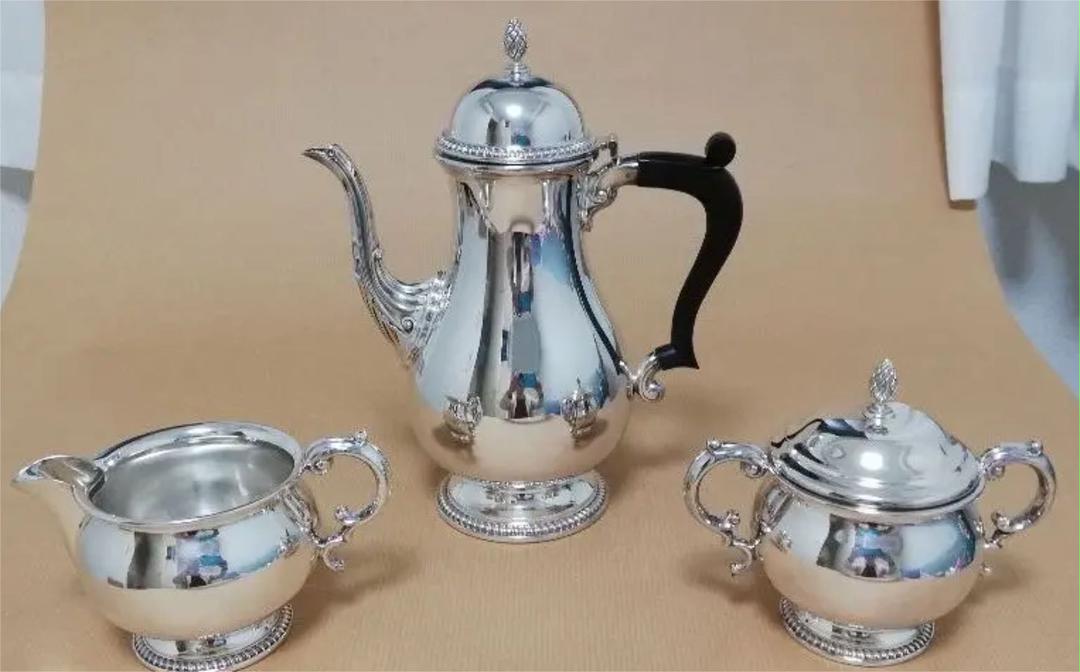 メルカリ シルバー ティーセット ハロッズ 3点セット 食器 111 000 中古や未使用のフリマ メルカリ シルバー ティーセット ハロッズ 3点セット 食器 111 000 中古や未使用のフリマ