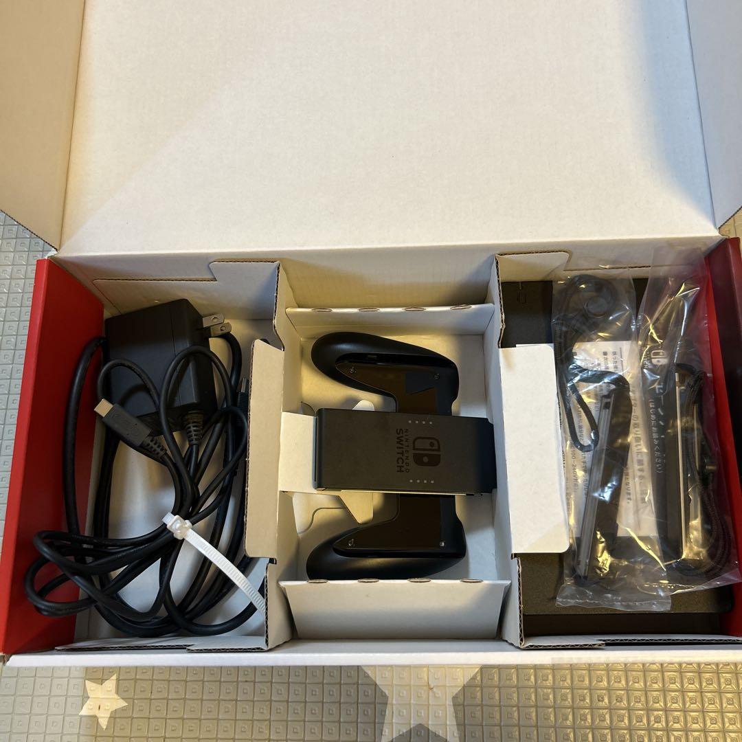 Nintendo Switch 本体(美品)