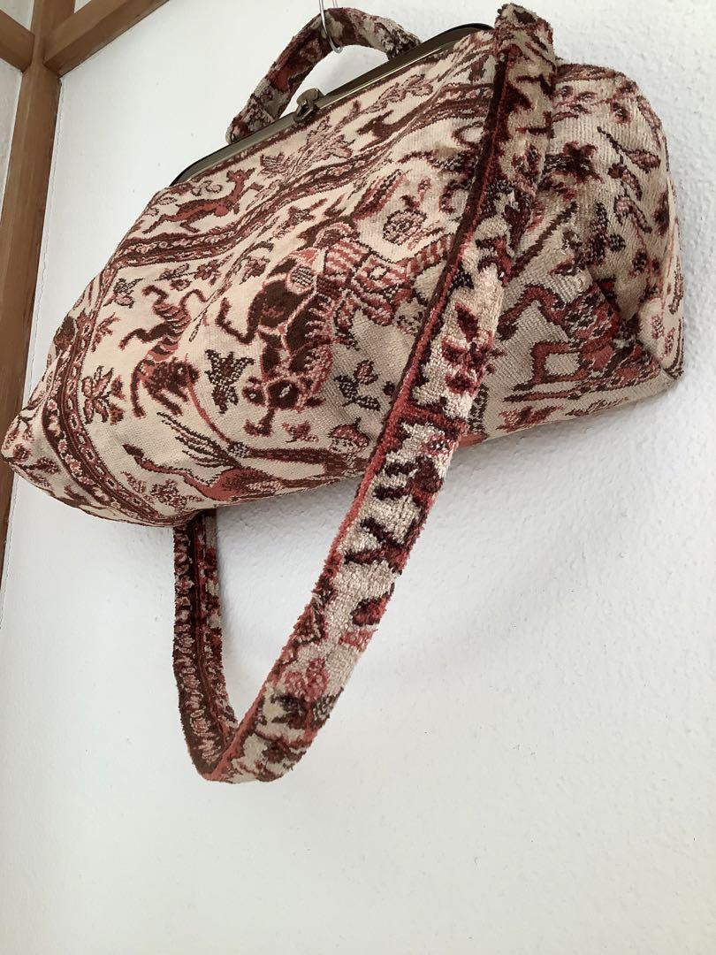 CARPET BAGS Rougham Suffolk カーペットバッグ