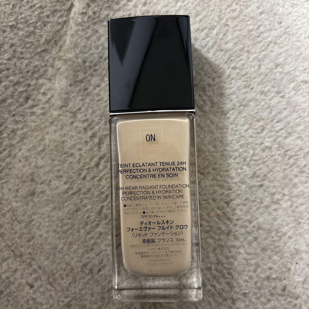 【美品】Dior Forever Skin Glow 30ml 0N