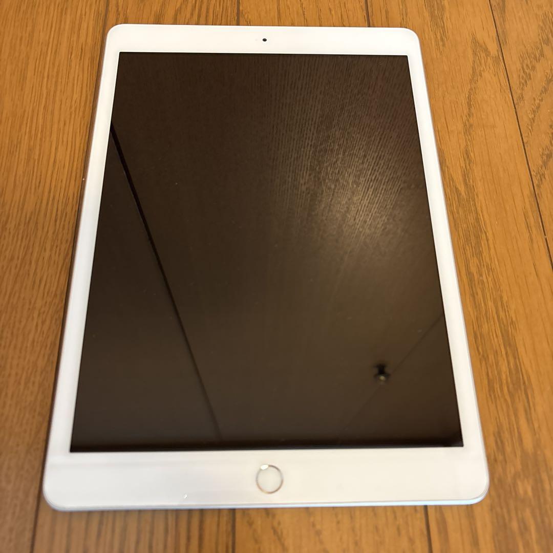 iPad（第8世代）10.2インチiPad Wi-Fi 32GB - シルバー