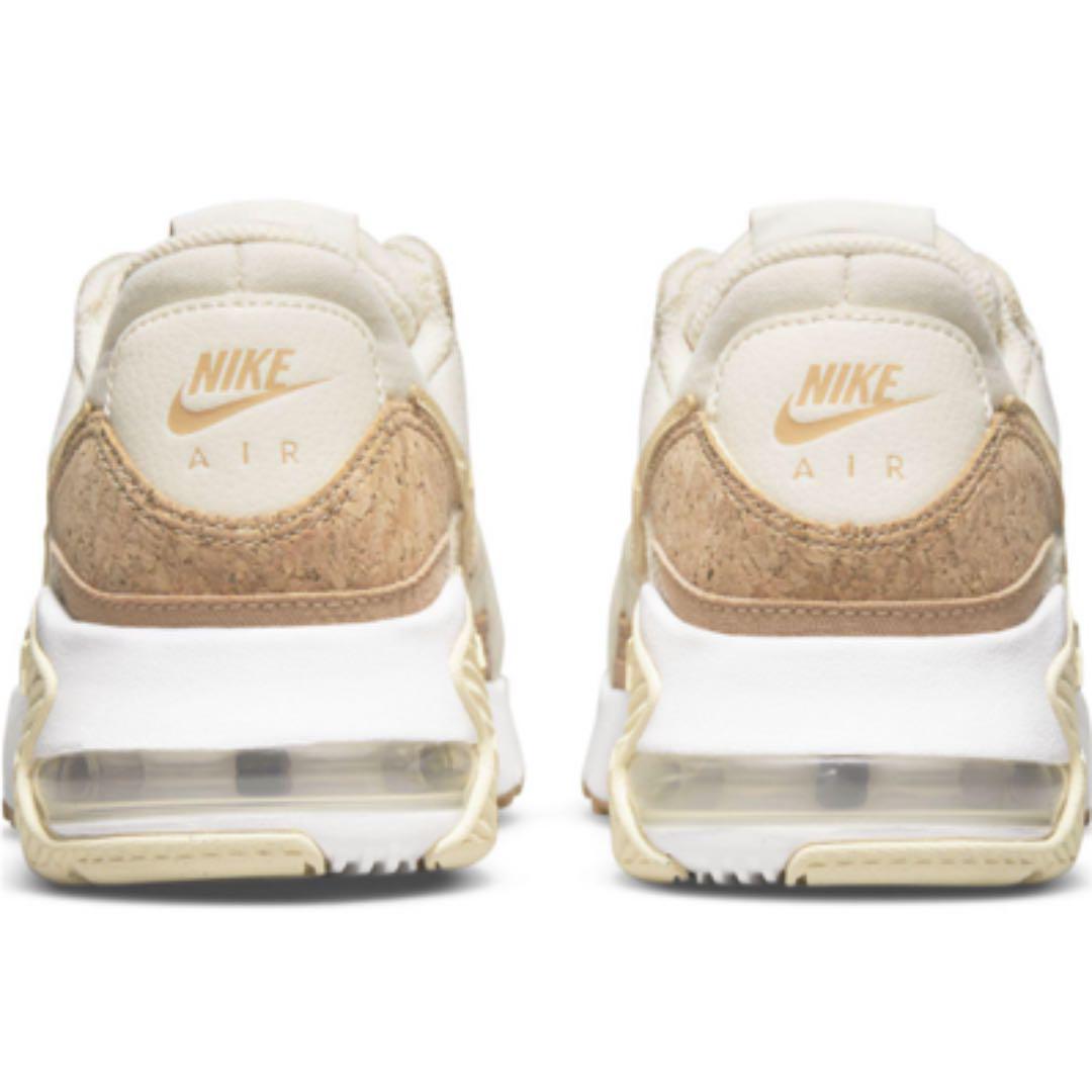 NIKE エアマックスエクシー☆コルク　25㎝　新品未使用