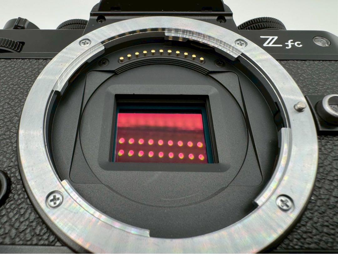 ☆良品【NIKON】Zfc ボディ ショット数3700回未満
