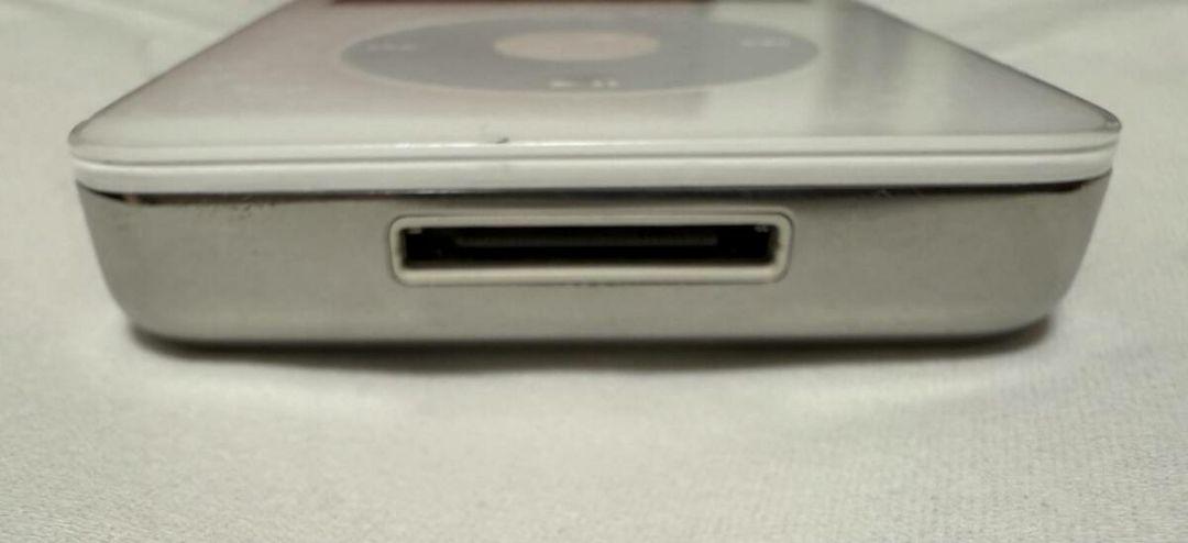 동작 확인이 끝난 iPod classic 제5세대 80 GB MA448J