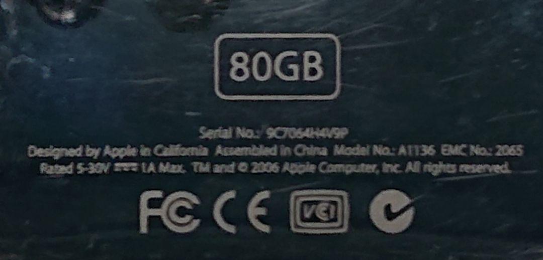 동작 확인이 끝난 iPod classic 제5세대 80 GB MA448J