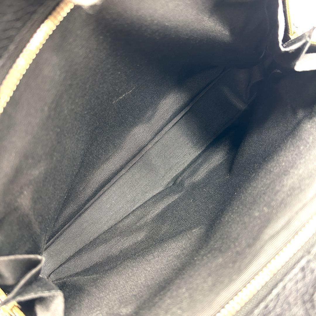 【正規品・美品】ブルガリ ベッキー マキシレッタレ 総柄 ロゴチャーム ブラック