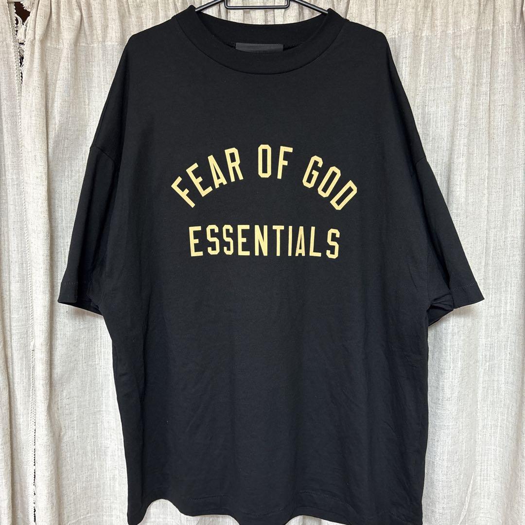 ESSENTIALS FEAR OF GOD Tシャツ　美品　XL相当