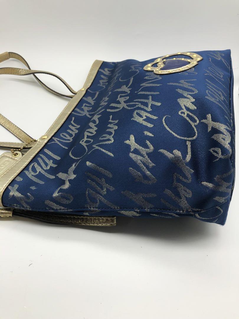 COACH コーチ 青色 ハート型装飾 バッグ レディース カジュアル