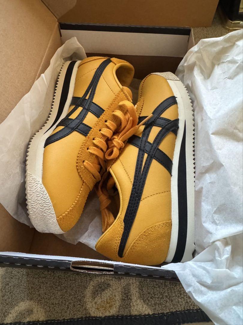 新品未使用Onitsuka Tiger Tiger Corsair 37サイズ 新品未使用Onitsuka Tiger Tiger Corsair 37サイズ