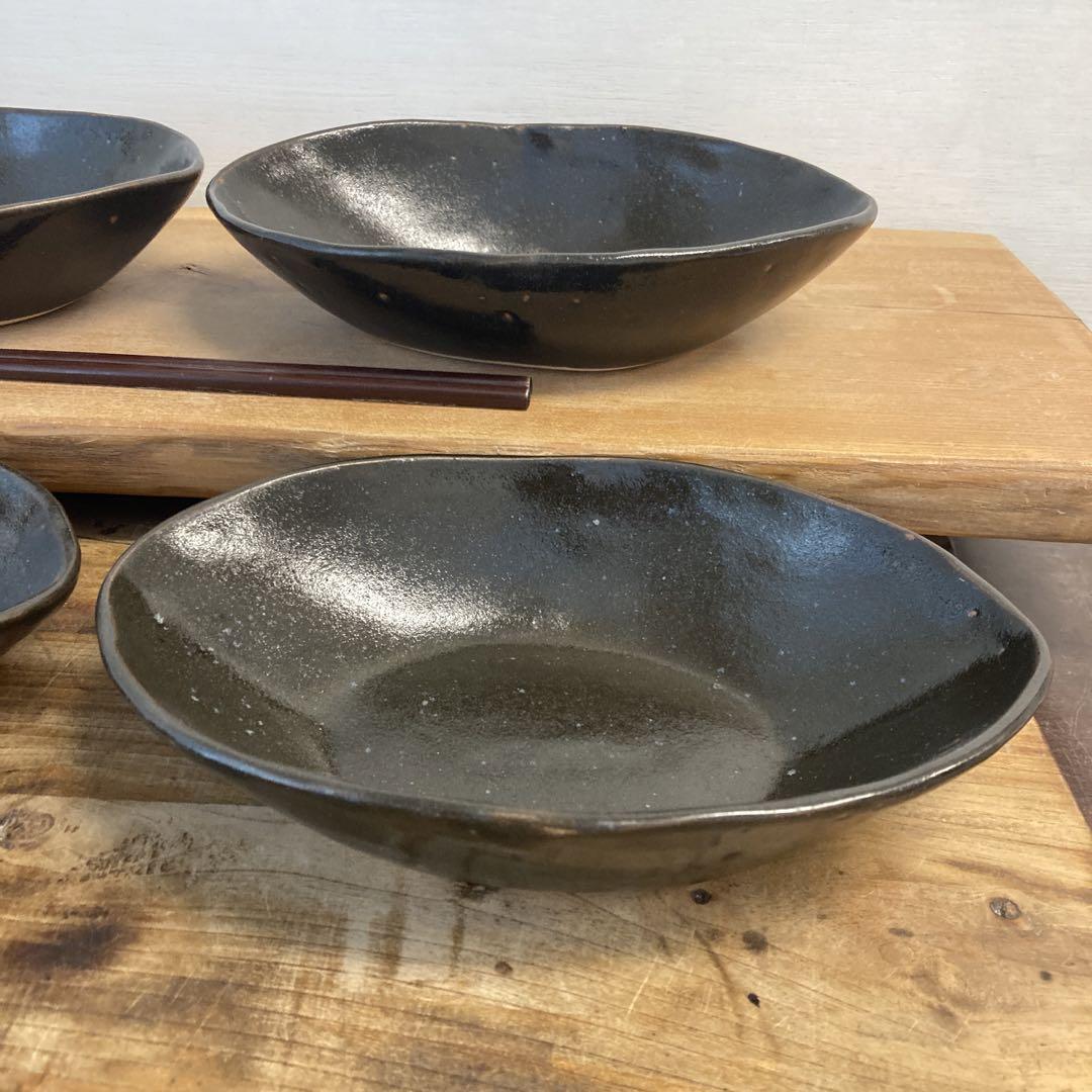 新品　陶器　陶芸作家　天目のカレー皿4個 323