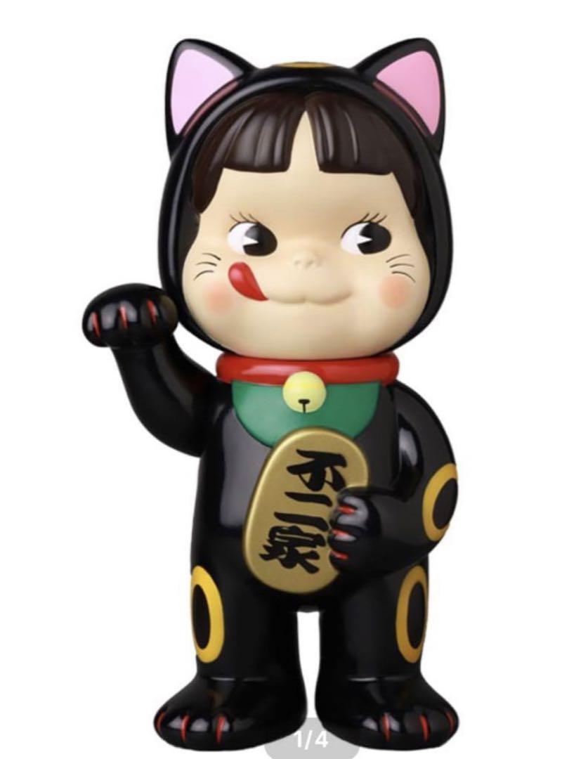 未開封 ソフビ　招き猫ペコちゃん 黒　フィギュア 約20cm 不二家 ソフビコレクション 招き猫 ぺこちゃん 黒